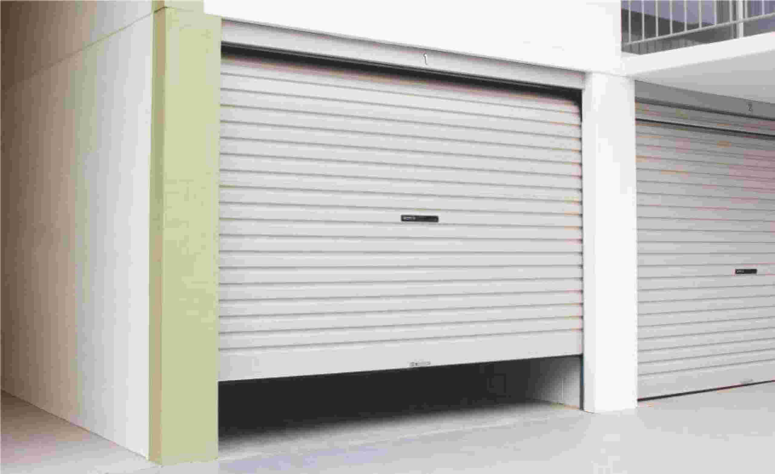 Dominator Flex-A-Door