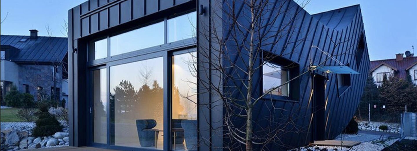 Amazing Tiny House with Space for a Garage